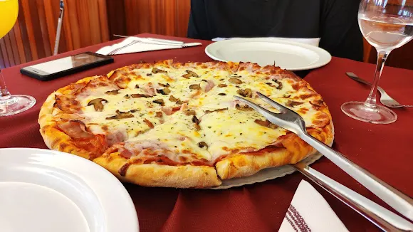Pizzería O Trope - Cerdido