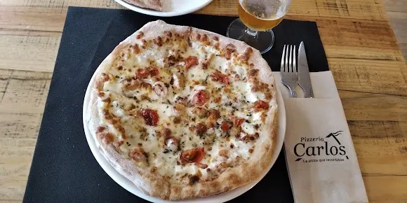 Pizzería Carlos Narón