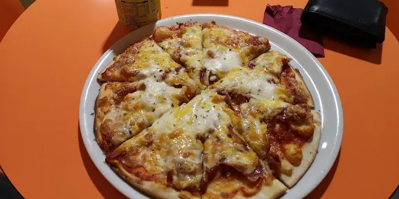 Pizzería Adelaida - Tobarra