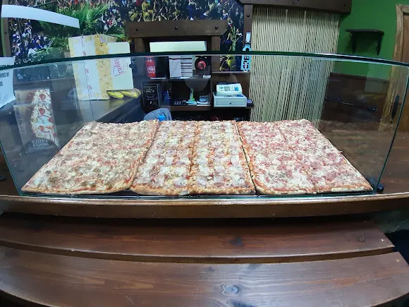 Pizzeria Bocateria Caprichosa - Tobarra