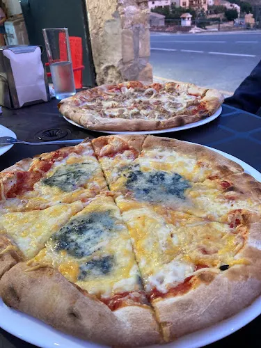 Pizzería Les Voltes - Sella