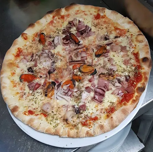 El Paseo Bar Pizzeria - Callosa dEn Sarria