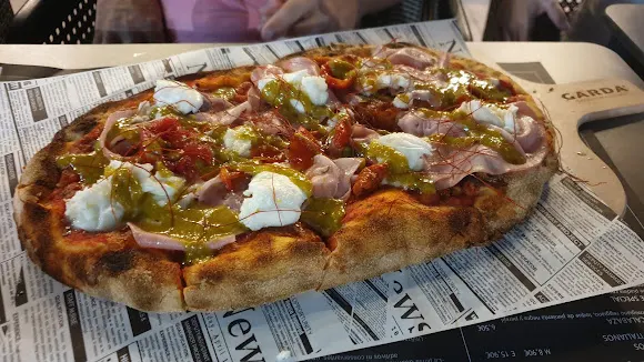 Gourmettina Lovely Pizza