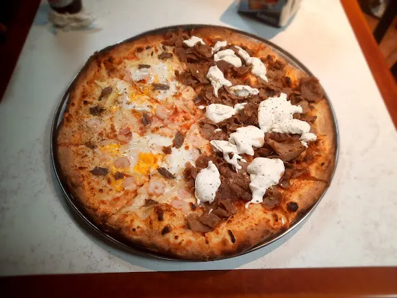 Pizzeria "Con Dos Fogones" - Orellana la Vieja