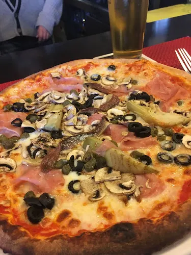La stazione Pizzeria