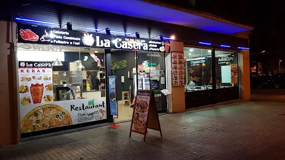 La Casera Restaurante y Pizzería, Horno de pan Pastelería y Degustación