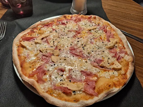 Restaurant La Pizza - Sant Julia de Vilatorta