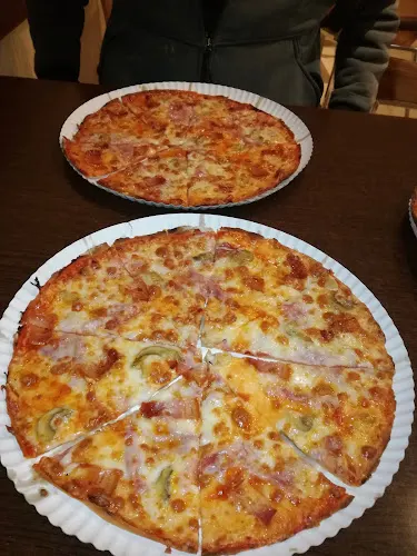 Heladeria Pizzeria Fontana - Villarcayo de Merindad de Castilla la Vieja