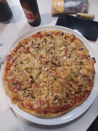 Pizzería "Donde Dani" - Madrigal de la Vera