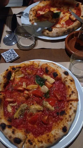 Restaurante y Pizzería La Mole - Reinosa