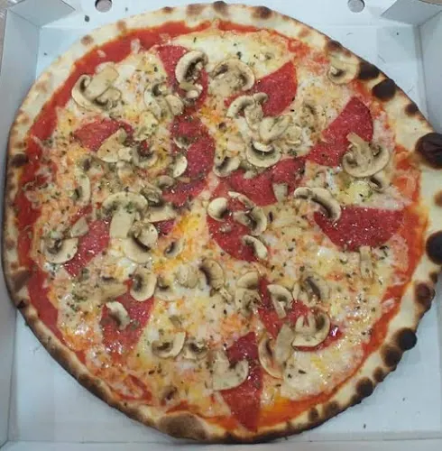 Pizzeria Adrián