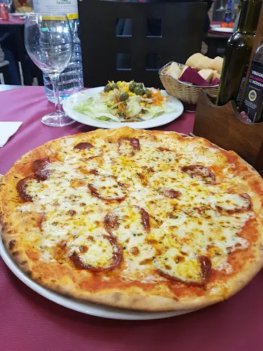 Restaurante Montecarlo - Cullar