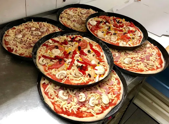 Casa Roberto Pizzería