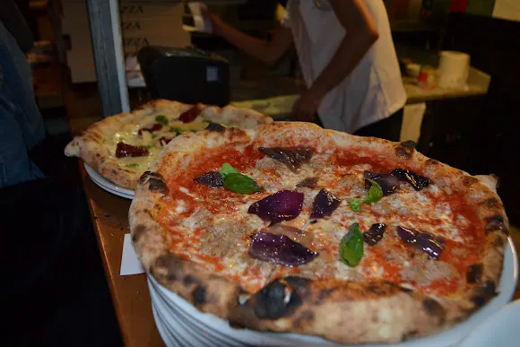 Pizza Piola