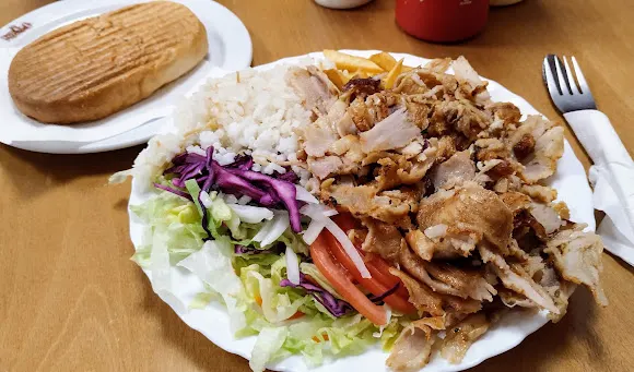 Istanbul Kebab & Pizza