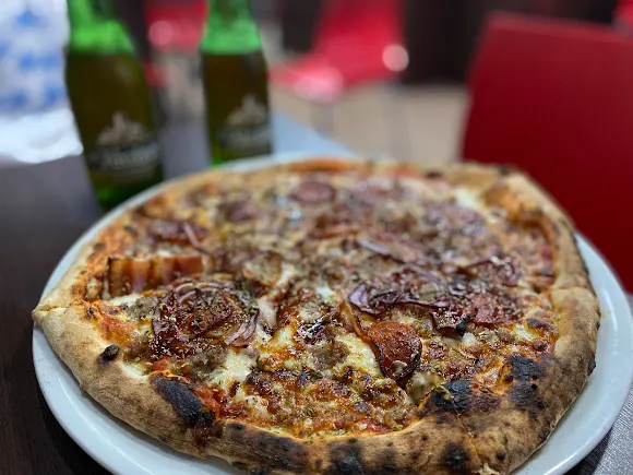Pizzería Óscar y Panaderia y Churrería Marlu - Siles