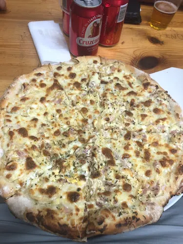 Pizzería Avenida - Huesa