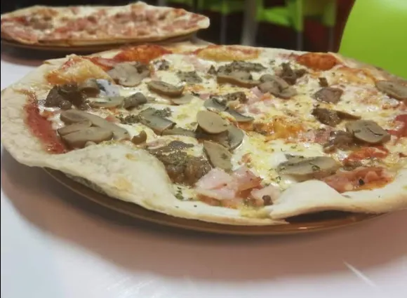 Piscolabis pizzería La esquinita de Ingenio - Ingenio