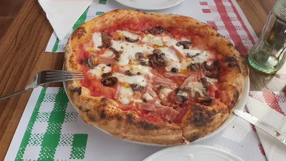 Mamma Mì Pizza e Tradizione Napoletana