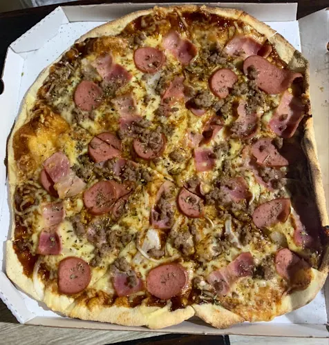 Bamboo pisco-pizza