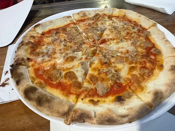 Pizzería Artesana La Piccola