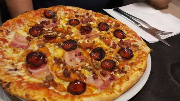 PIZZA NAPOLI