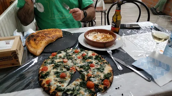 Pizzería JUNTOS - Monforte de Lemos