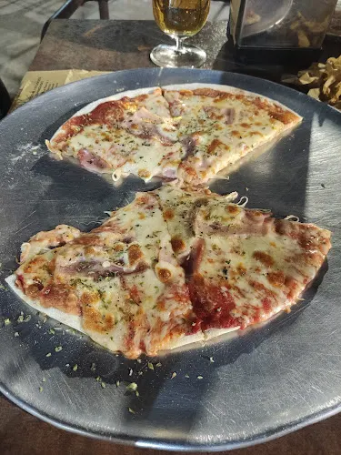 Mas Pizza