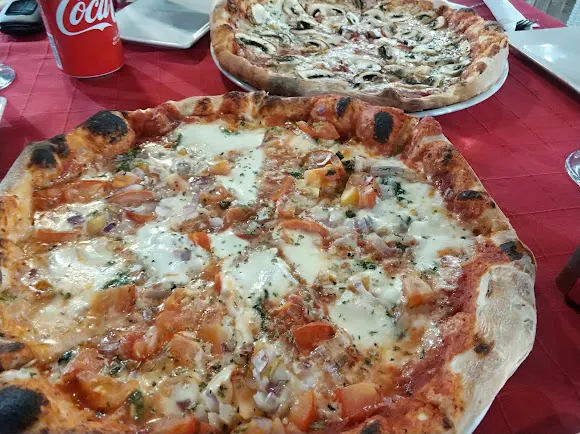 ARoma Pizzeria - Restaurante italiano en Fuengirola