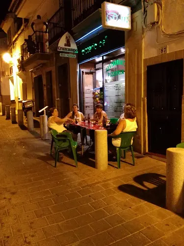 Pizzeria Pelli