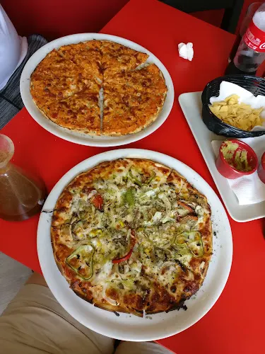 Marta's Pizzeria Taqueria | Pizzeria en Mija | 952 59 22 65