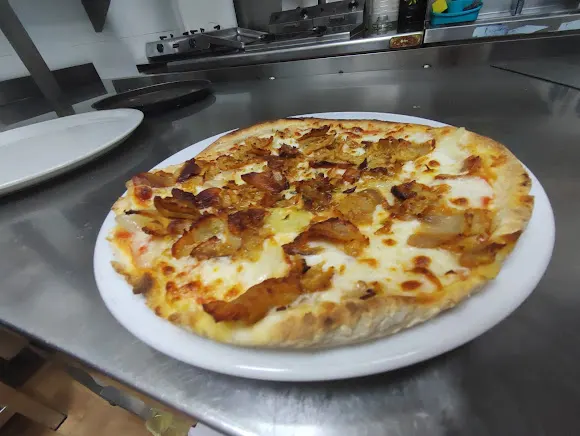 Pizzería Caporale Mula