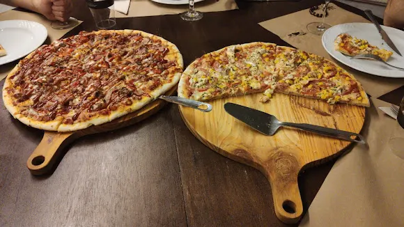 Pizzería La Vitrola - Gondomar