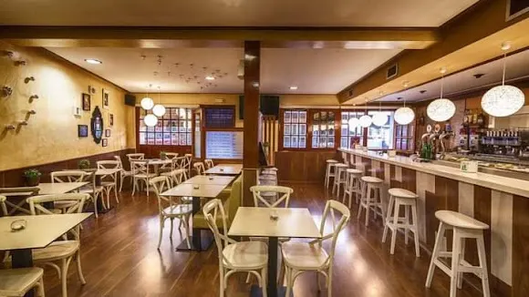 Pizzeria Y Hamburguesería Las Aldabas - Pizzería en Cuéllar