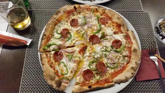 Pizzeria Adriano Horno de leña
