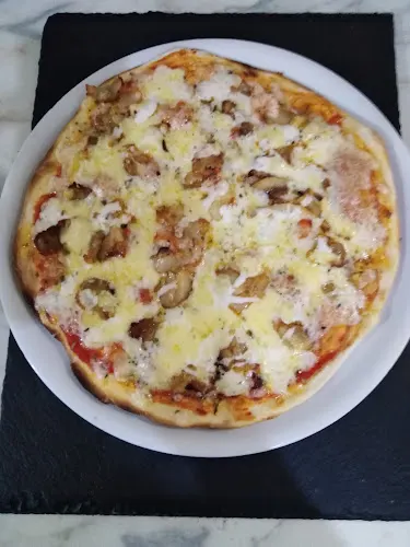 Bar Pizzería hamburguesería Los Naranjos - Burguillos
