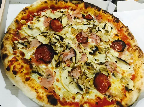 PIZZERÍA IL MAGO PANCIONE