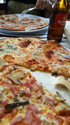 Restaurante cafes & pizza - Camarles