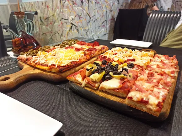 Pizzeria Restaurante XL