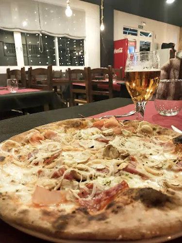 La Peperonata horno a leña