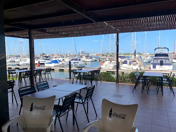 Pizzeria Gastrobar Marina Beach