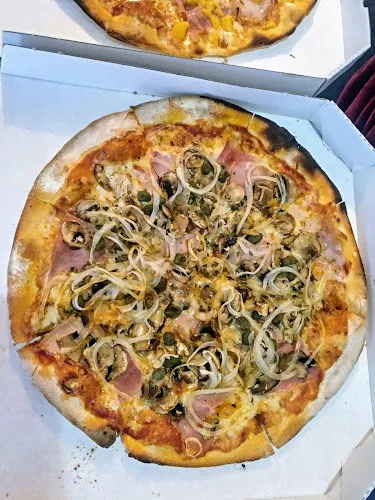 Restaurante y Pizzeria La Fontana