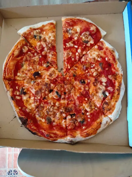 Darilo's Pizza Mora - Mora