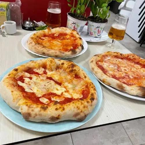 El Rincón italiano. Restaurante-pizzeria