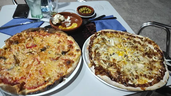 Pizzeria BUONA VITA - Naquera
