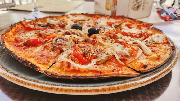 Pizzería La Competencia - Valladolid