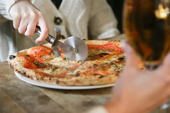 Leone Pizzeria Tradizionale Universidad - Zaragoza